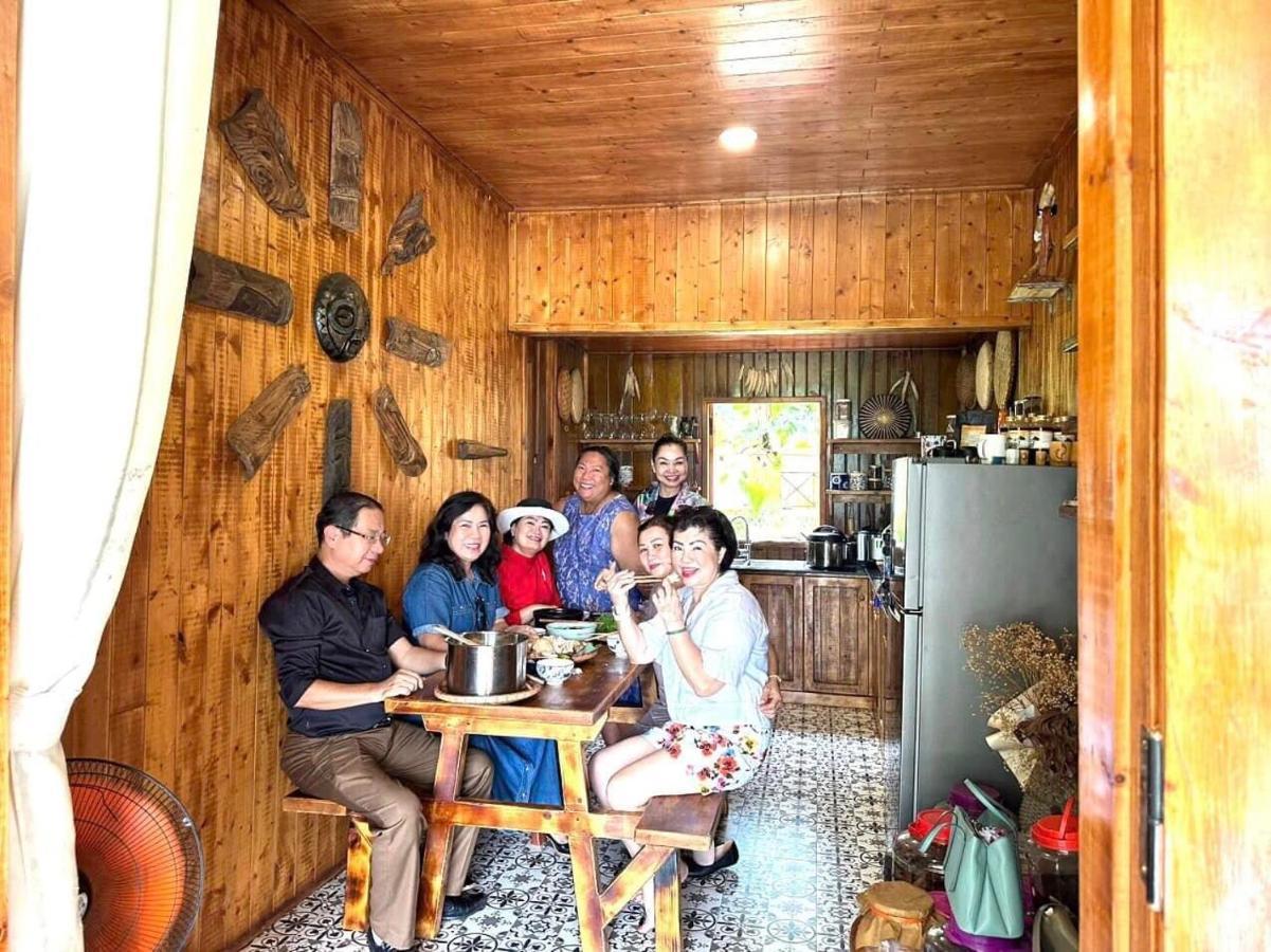 Dugiang Homestay Buon Ma Thuot Exterior photo