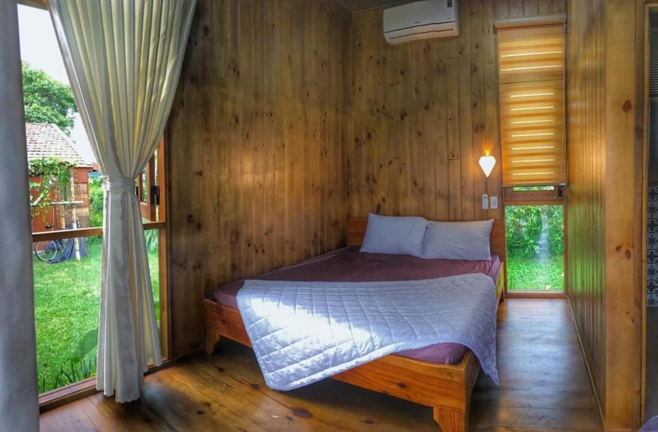 Dugiang Homestay Buon Ma Thuot Exterior photo